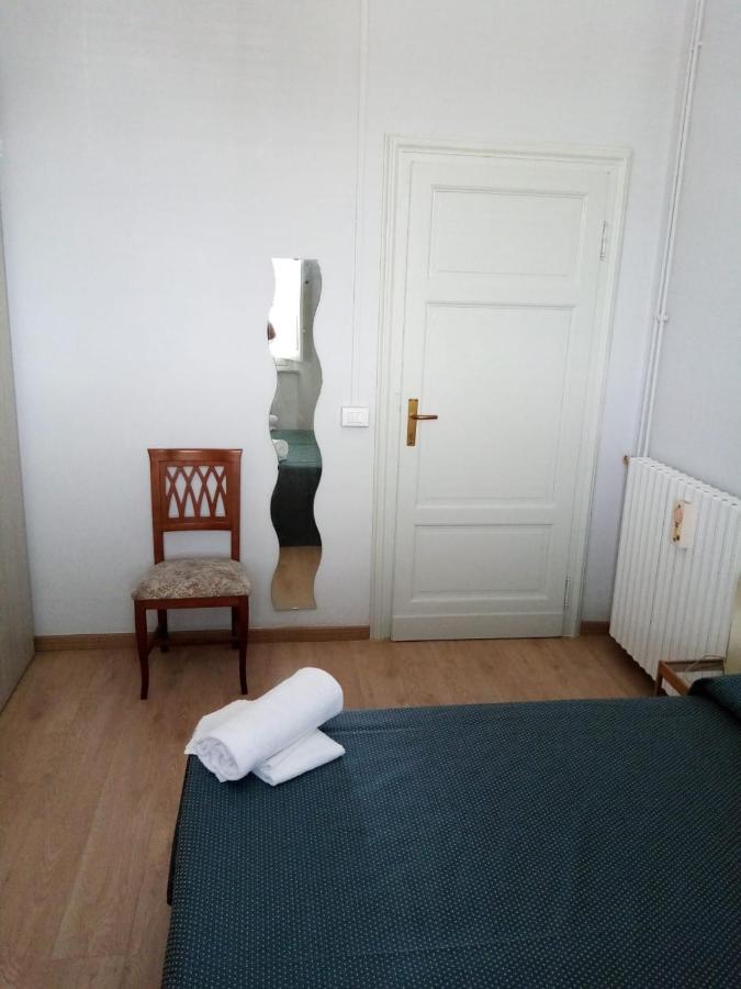 Bed and Breakfast Binario 5 Лукка Екстер'єр фото