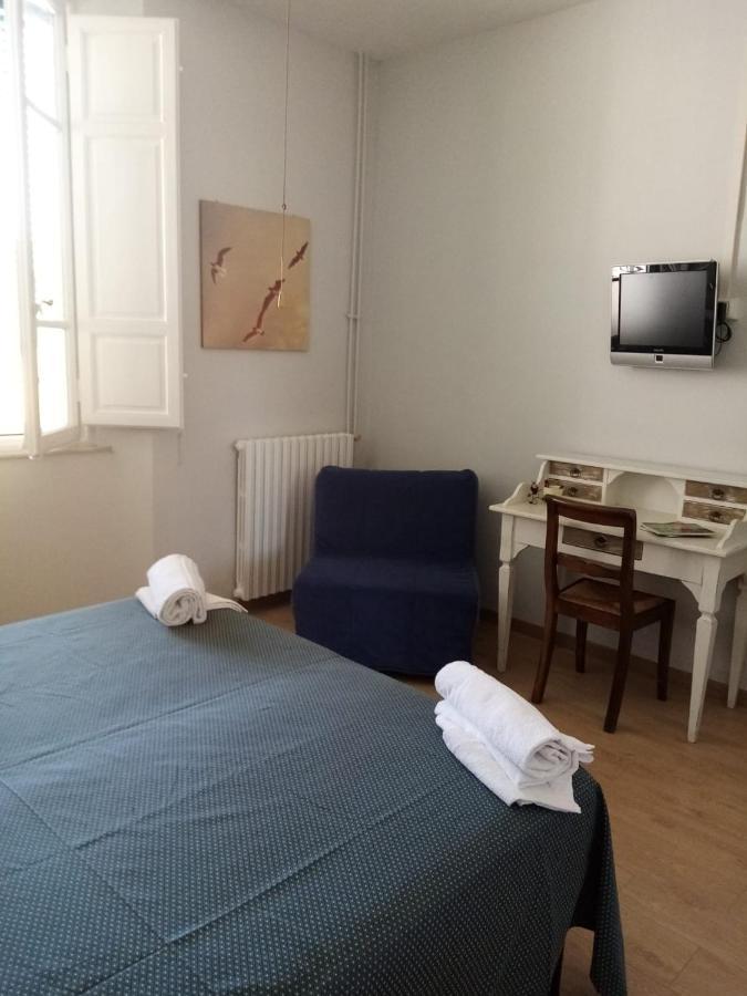 Bed and Breakfast Binario 5 Лукка Екстер'єр фото